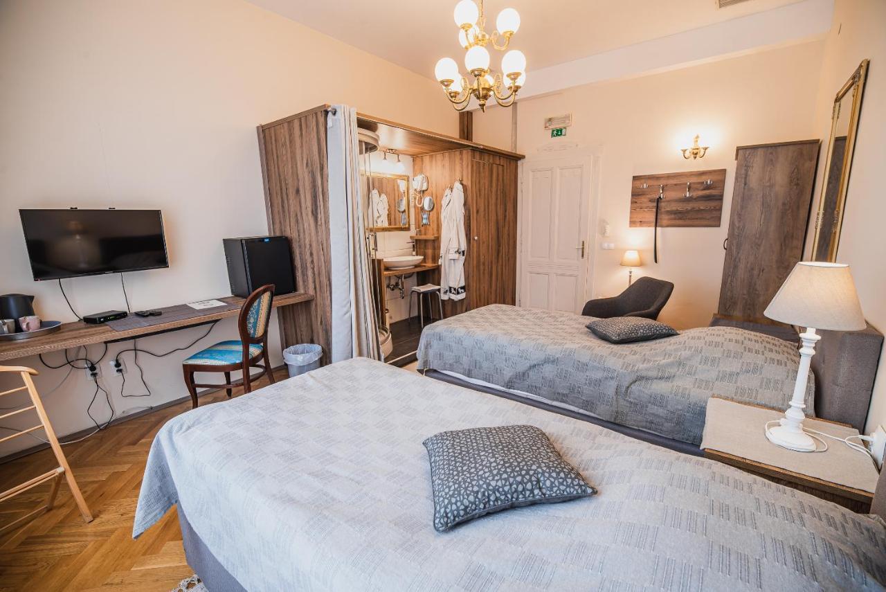 Guest House Veronika Kocevje Dış mekan fotoğraf